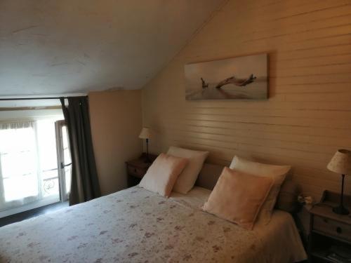 Les Pierres De Chevreuse Hotel Exterior photo